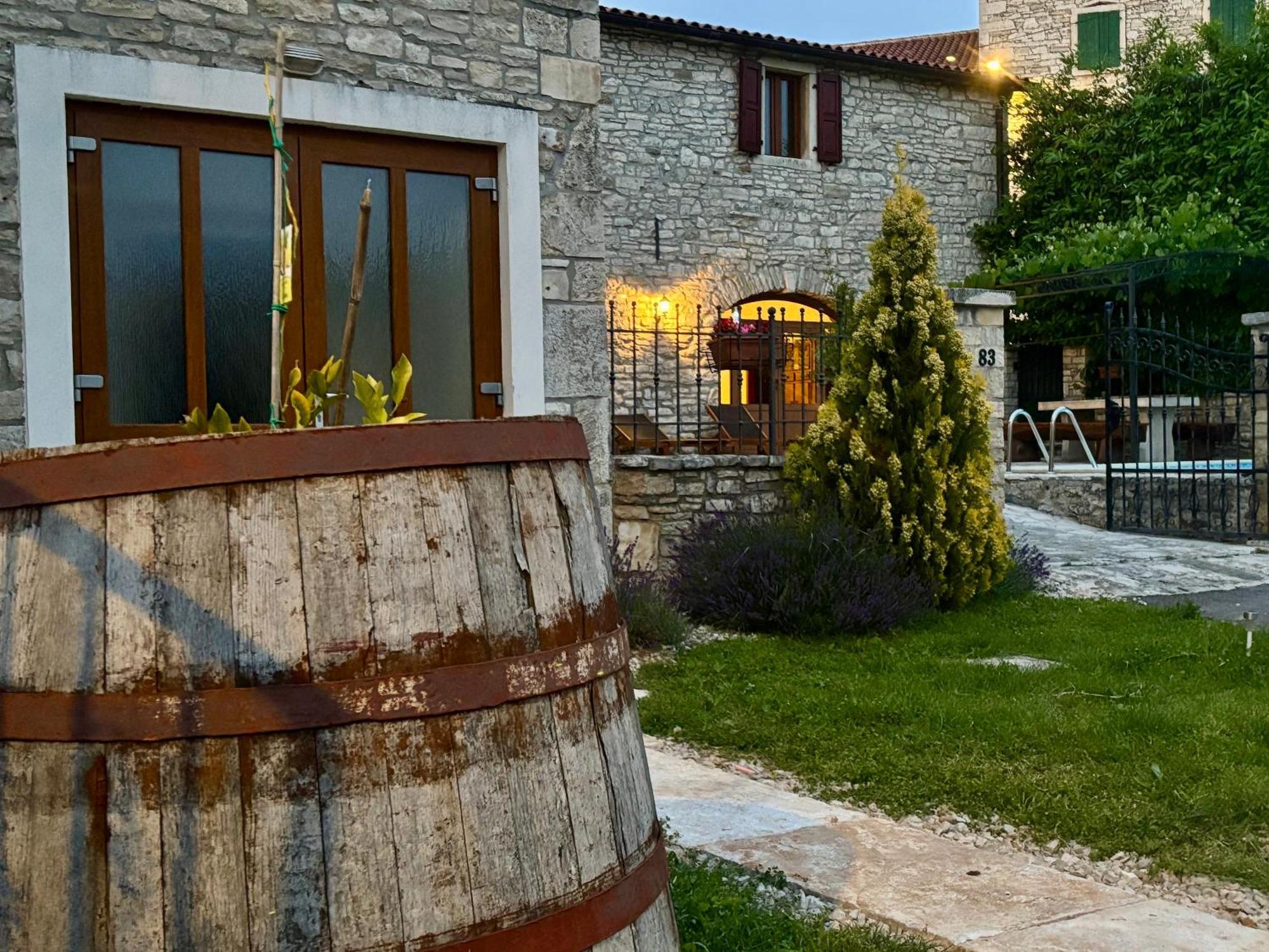 Villa Rustica Buje Zewnętrze zdjęcie